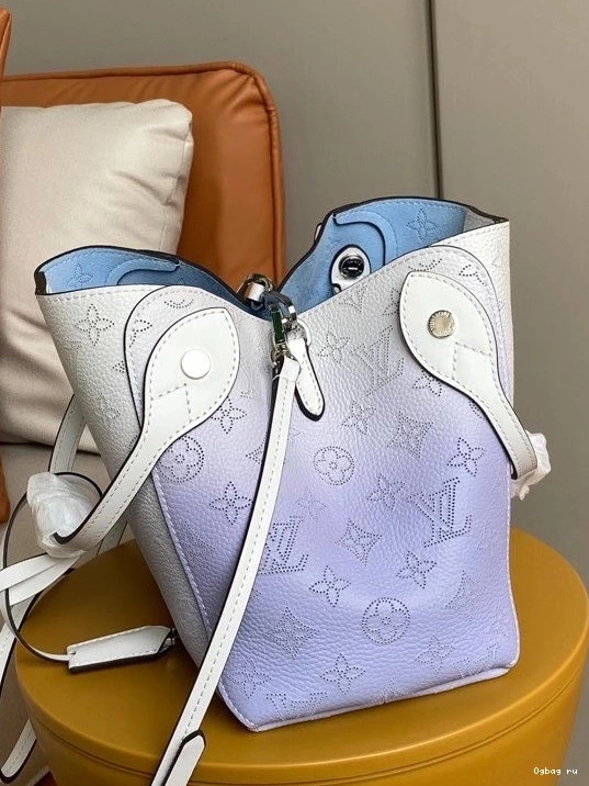 PM LOUIS HINA VUITTON 0819